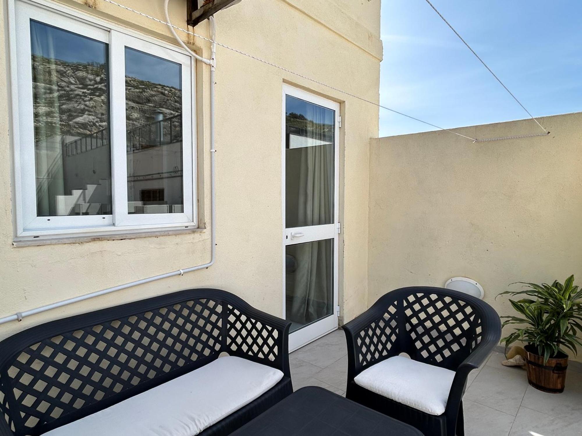 Arzella Apartments Xlendi Stylish Stay Near Beach Local Eats Exterior photo