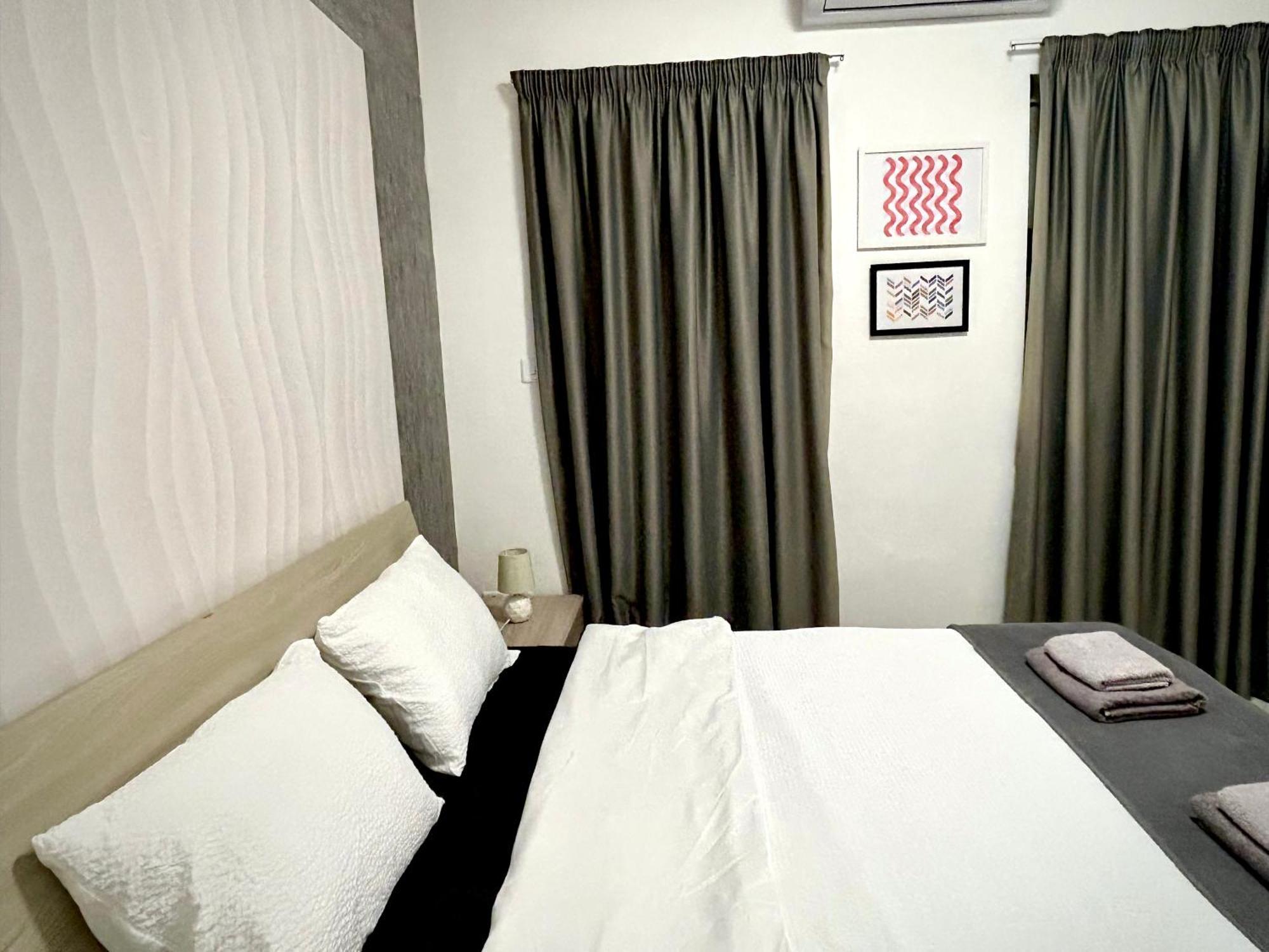 Arzella Apartments Xlendi Stylish Stay Near Beach Local Eats Exterior photo