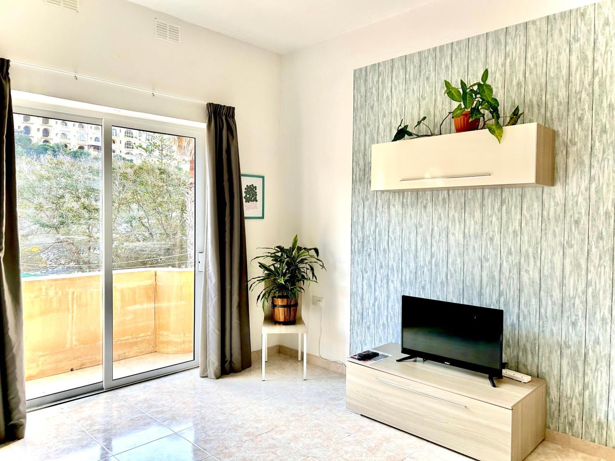 Arzella Apartments Xlendi Stylish Stay Near Beach Local Eats Exterior photo